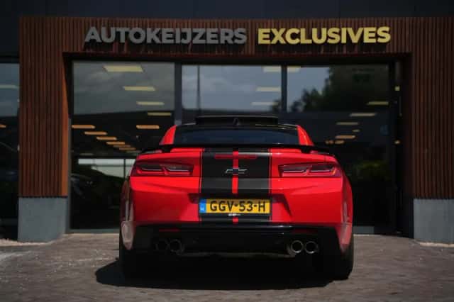 Chevrolet Camaro (2016) thumbnail 6