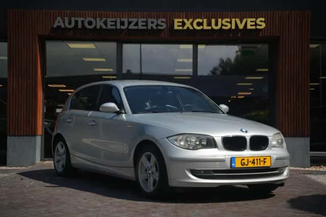 BMW 1-Serie (2008) thumbnail 1