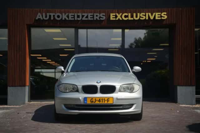 BMW 1-Serie (2008) thumbnail 2