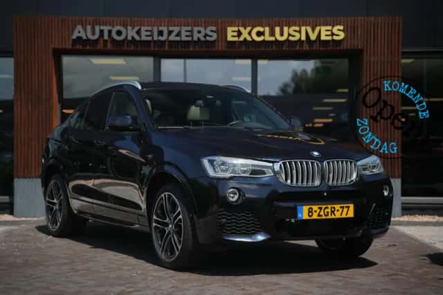 BMW X4 (2015) thumbnail 1