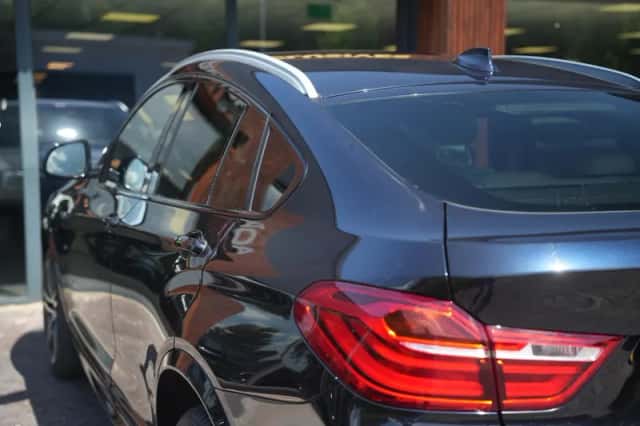 BMW X4 (2015) thumbnail 6