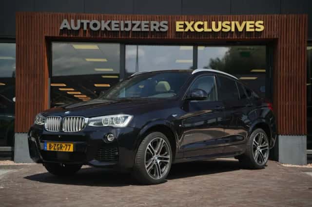 BMW X4 (2015) thumbnail 6