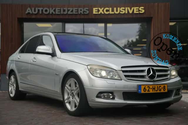 Mercedes-Benz C-Klasse (2009) thumbnail 1