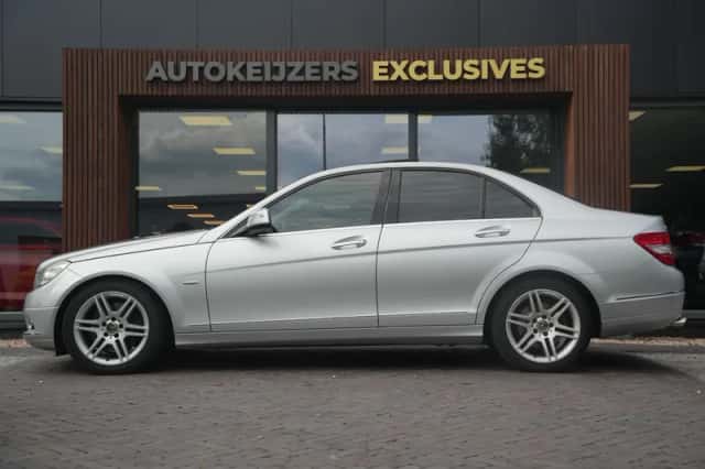 Mercedes-Benz C-Klasse (2009) thumbnail 5