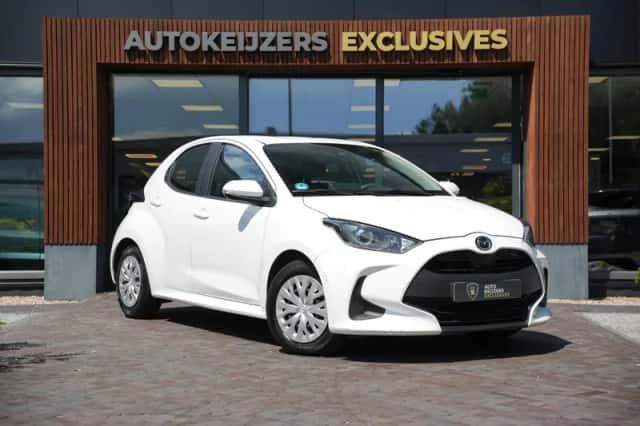 Mazda 2 Hybrid (2023) thumbnail 1