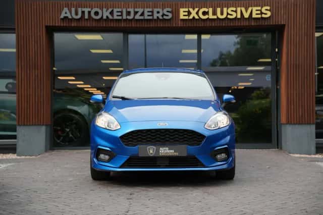 Ford Fiesta (2019) thumbnail 3