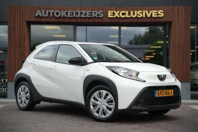 Toyota Aygo X (2025) thumbnail 1