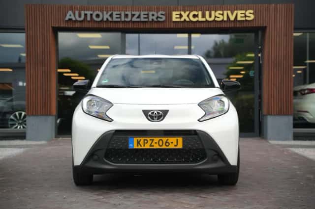 Toyota Aygo X (2025) thumbnail 3