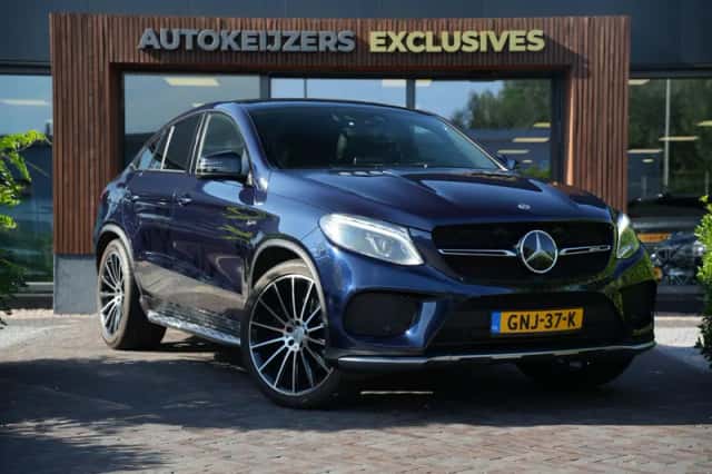 Mercedes-Benz GLE (2018) thumbnail 1