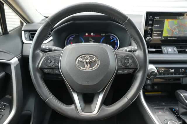 Toyota RAV4 (2019) thumbnail 6