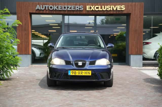 SEAT Ibiza (2007) thumbnail 3