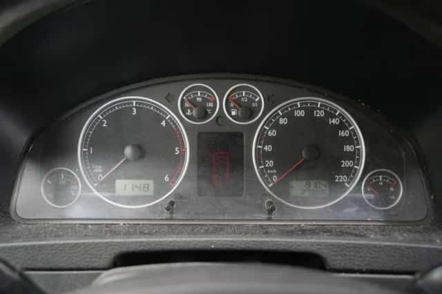 Volkswagen Transporter (2007) thumbnail 5