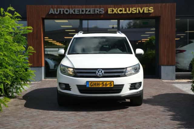 Volkswagen Tiguan (2013) thumbnail 5
