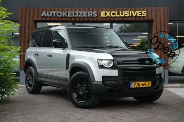 Land Rover Defender (2020) thumbnail 1