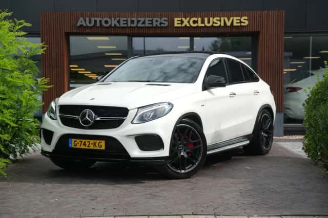 Mercedes-Benz GLE (2015) thumbnail 5