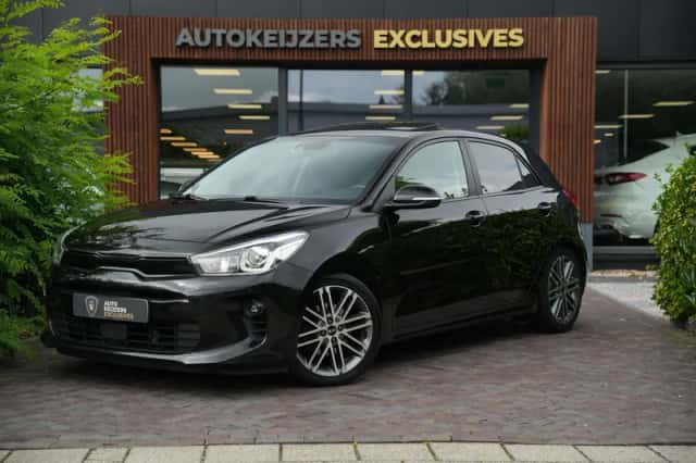 Kia Rio (2017) thumbnail 5