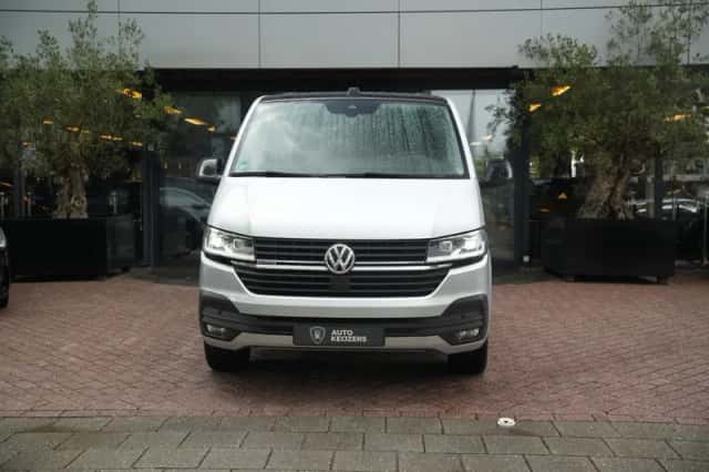 Volkswagen Transporter (2022) thumbnail 3