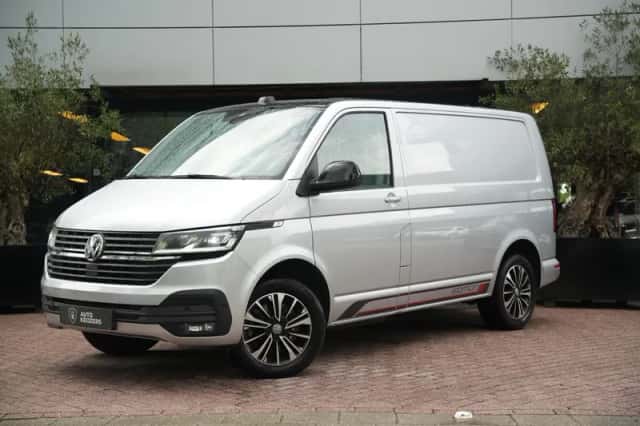 Volkswagen Transporter (2022) thumbnail 5