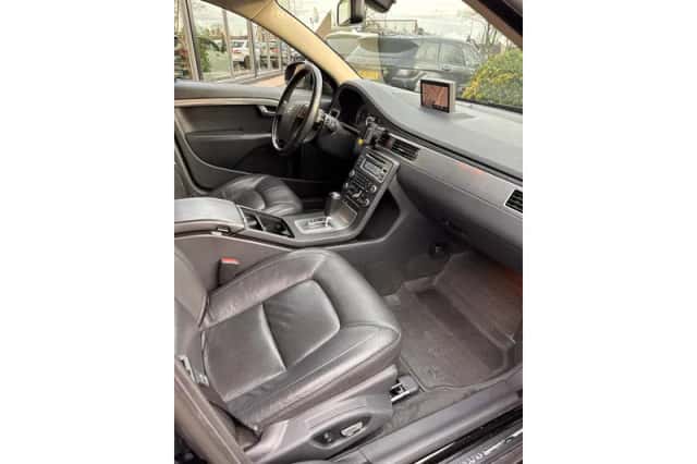 Volvo V70 (2007) thumbnail 6
