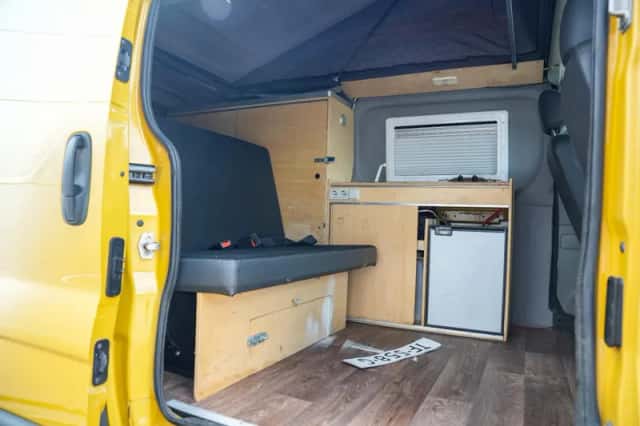 Renault Trafic (2011) thumbnail 6