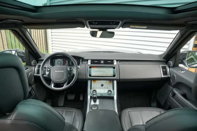 Land Rover Range Rover Sport (2019) thumbnail 2