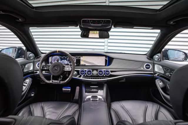 Mercedes-Benz S-Klasse (2015) thumbnail 2