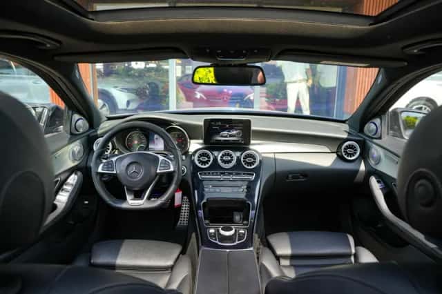 Mercedes-Benz C-Klasse (2018) thumbnail 2