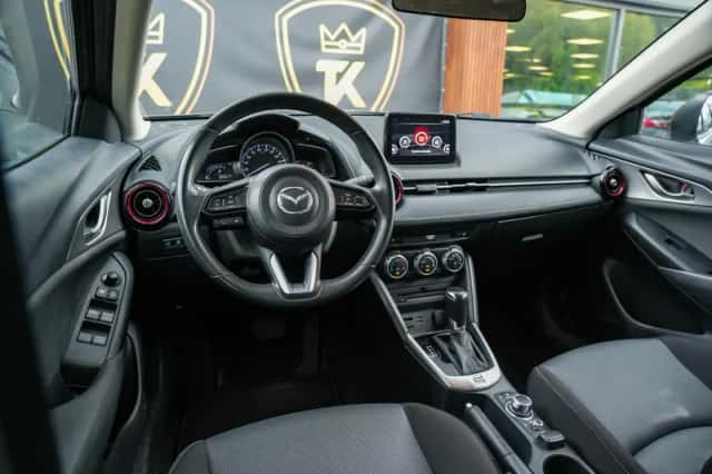 Mazda CX-3 (2017) thumbnail 2