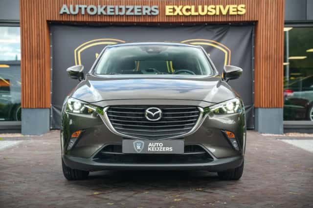 Mazda CX-3 (2017) thumbnail 3