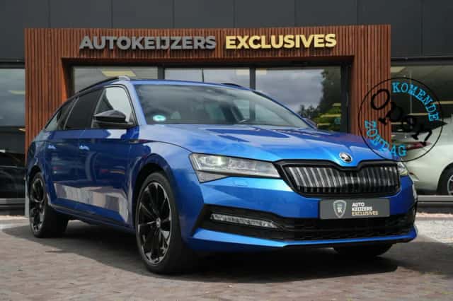 Škoda Superb (2021) thumbnail 1