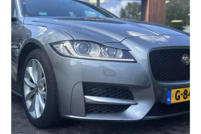 Jaguar XF Sportbrake (2020) thumbnail 2