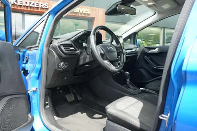 Ford Fiesta (2019) thumbnail 4
