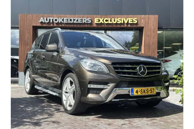 Mercedes-Benz ML-Klasse (2013) thumbnail 1