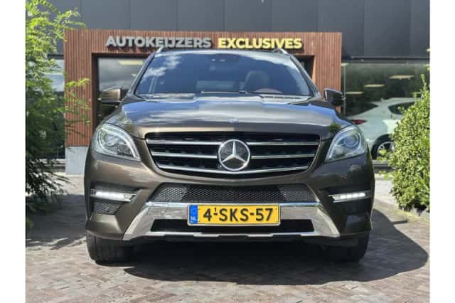 Mercedes-Benz ML-Klasse (2013) thumbnail 3
