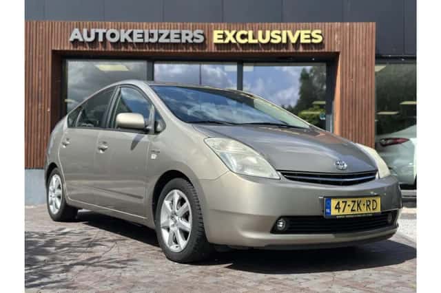 Toyota Prius (2008) thumbnail 1