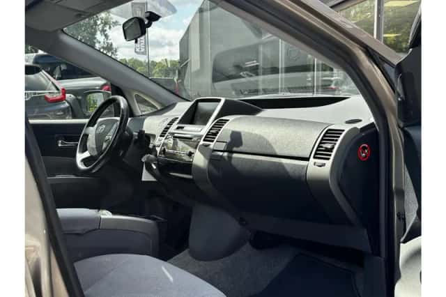 Toyota Prius (2008) thumbnail 4
