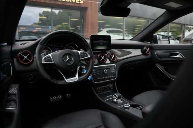 Mercedes-Benz CLA-Klasse (2015) thumbnail 4