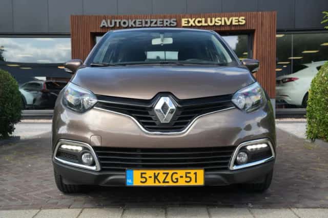 Renault Captur (2013) thumbnail 3