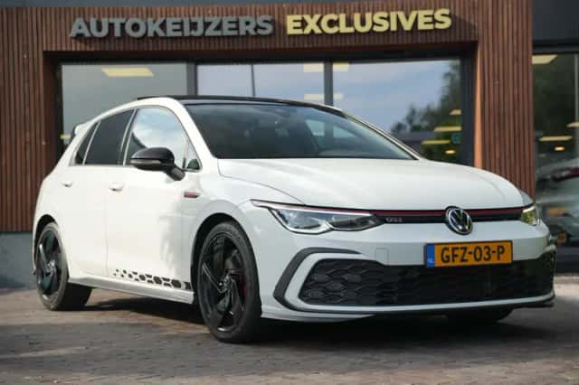 Volkswagen Golf (2020) thumbnail 1