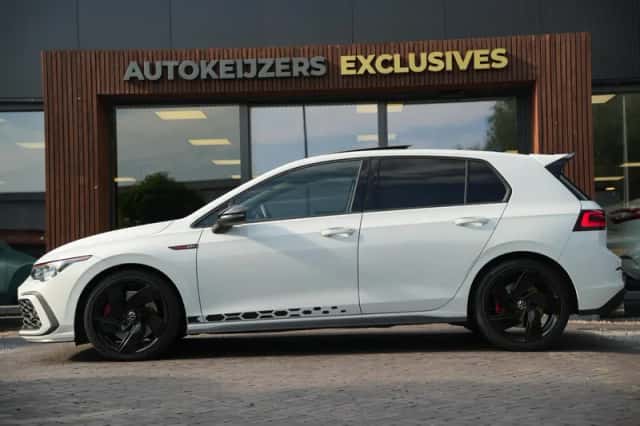 Volkswagen Golf (2020) thumbnail 5