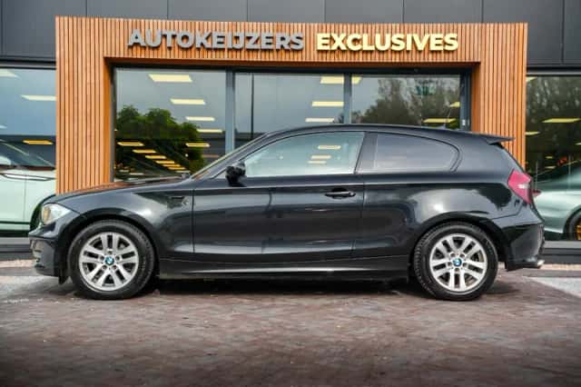 BMW 1-Serie (2008) thumbnail 5