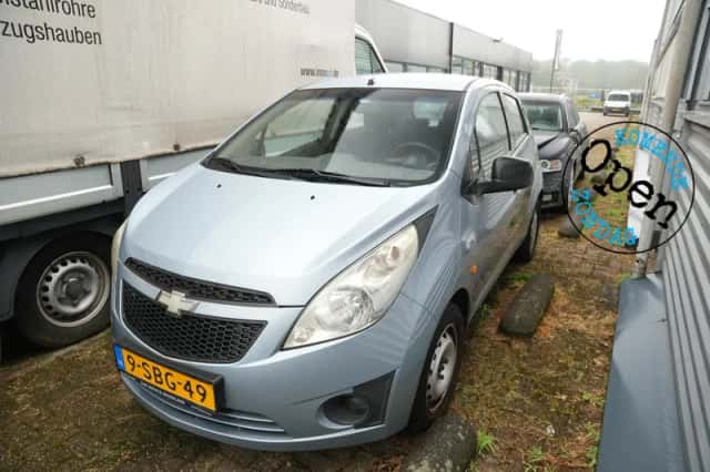 Chevrolet Spark (2011) thumbnail 1