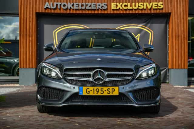Mercedes-Benz C-Klasse (2014) thumbnail 3