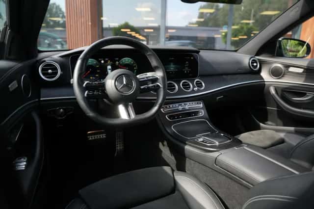 Mercedes-Benz E-Klasse (2021) thumbnail 2