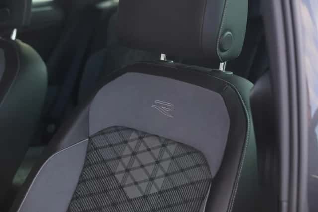 Volkswagen Tiguan (2023) thumbnail 4