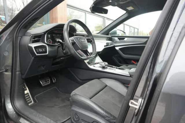 Audi A6 (2022) thumbnail 6