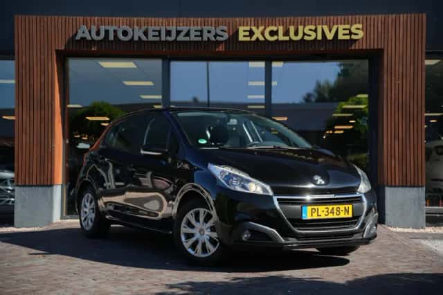 Peugeot 208 (2017) thumbnail 1