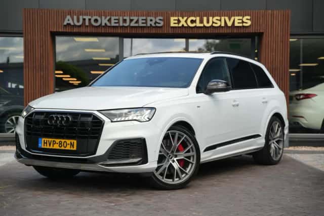 Audi Q7 (2021) thumbnail 5