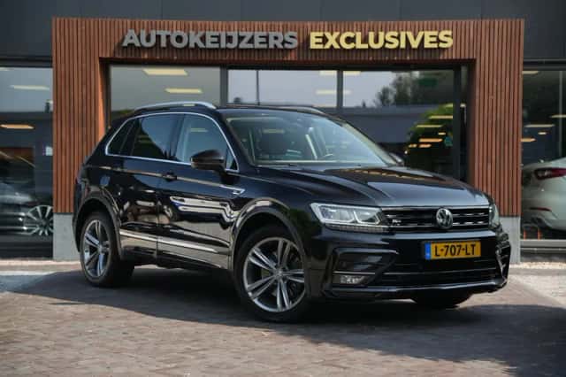 Volkswagen Tiguan (2018) thumbnail 1
