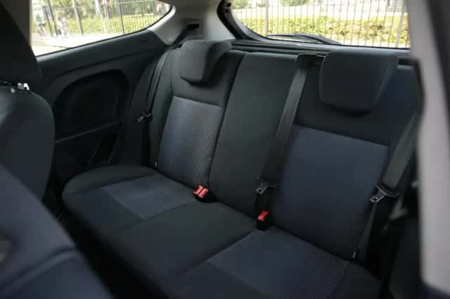 Ford Fiesta (2011) thumbnail 6